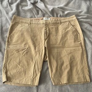 Old Navy Bermuda shorts